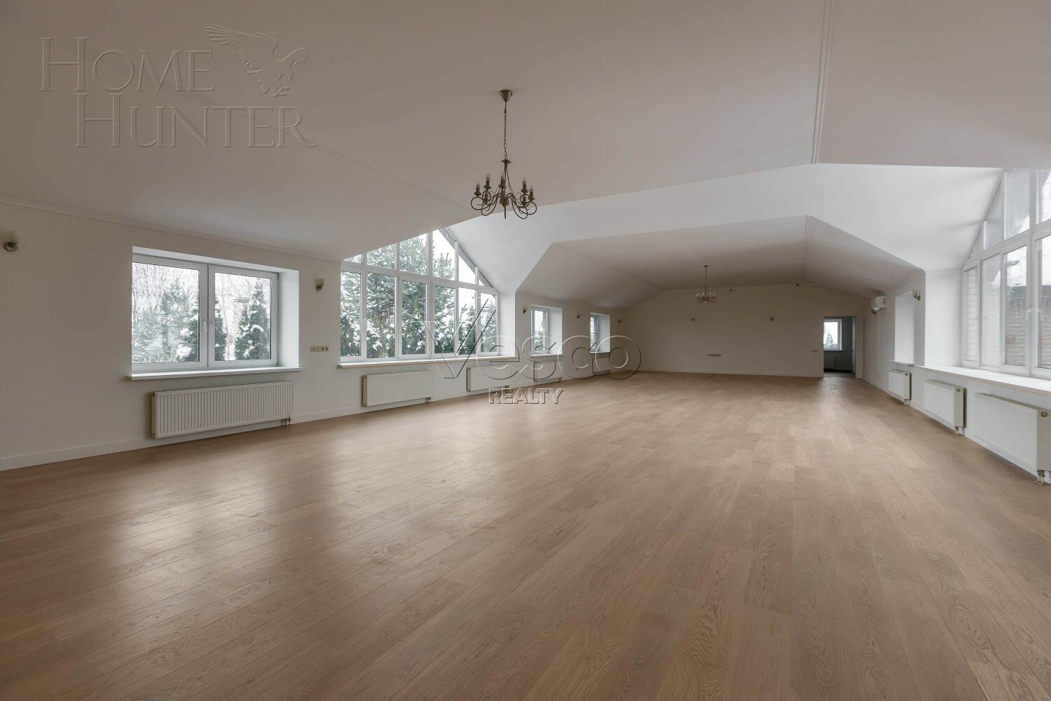 2-этажный коттедж 1 378 м² с отделкой