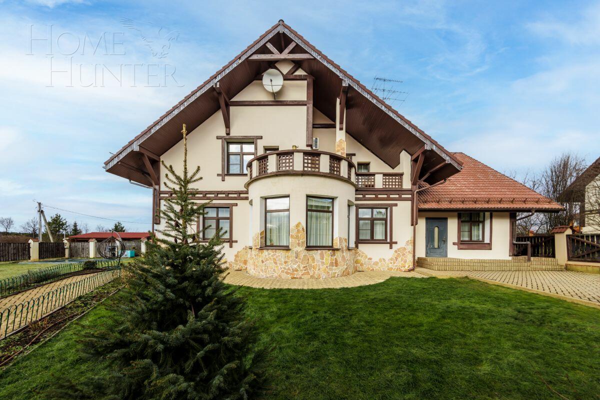 2-этажный коттедж 500 м² с отделкой