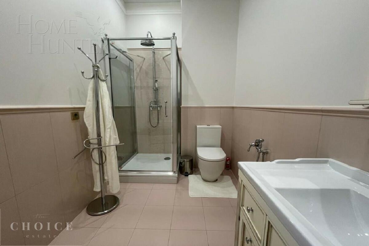 2-этажный таунхаус 350 м² с отделкой