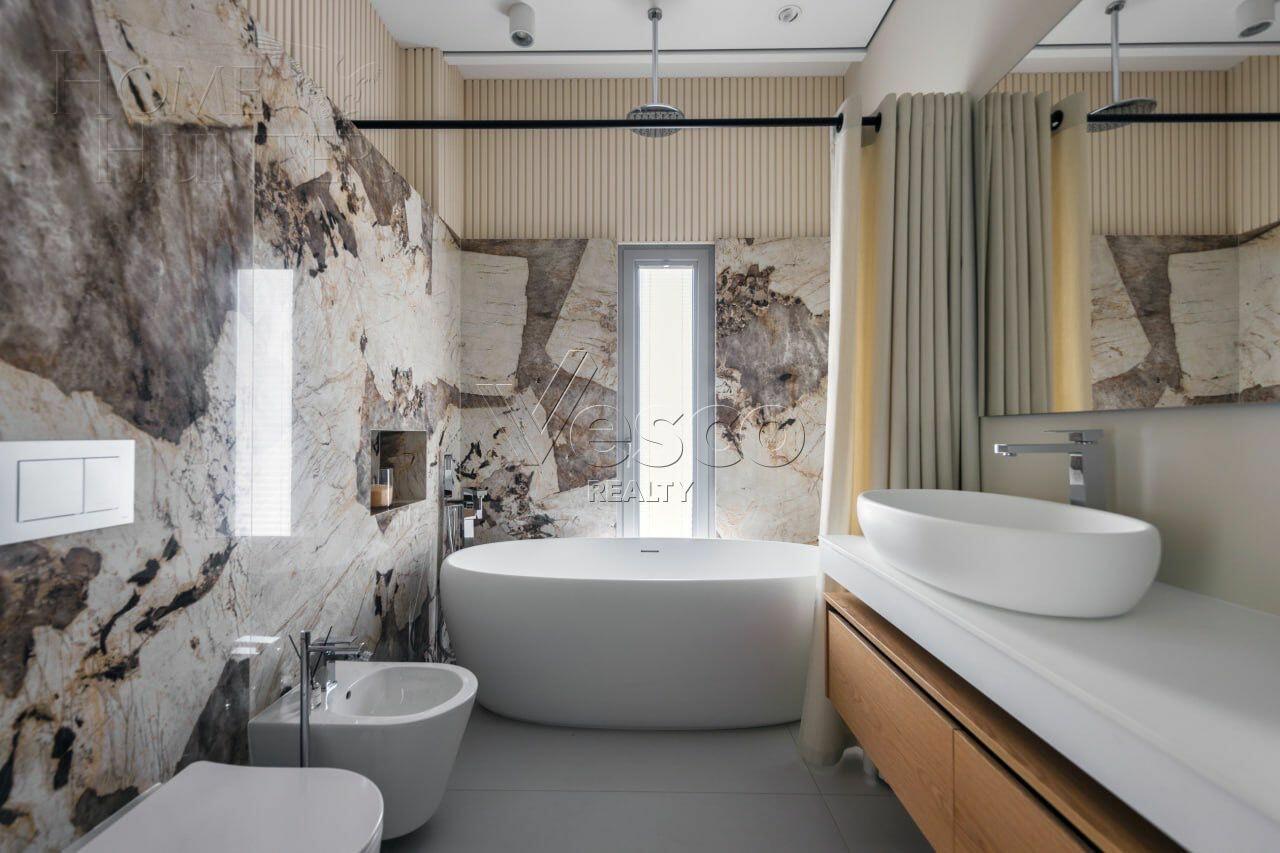 КОТТЕДЖ 545 м² с отделкой