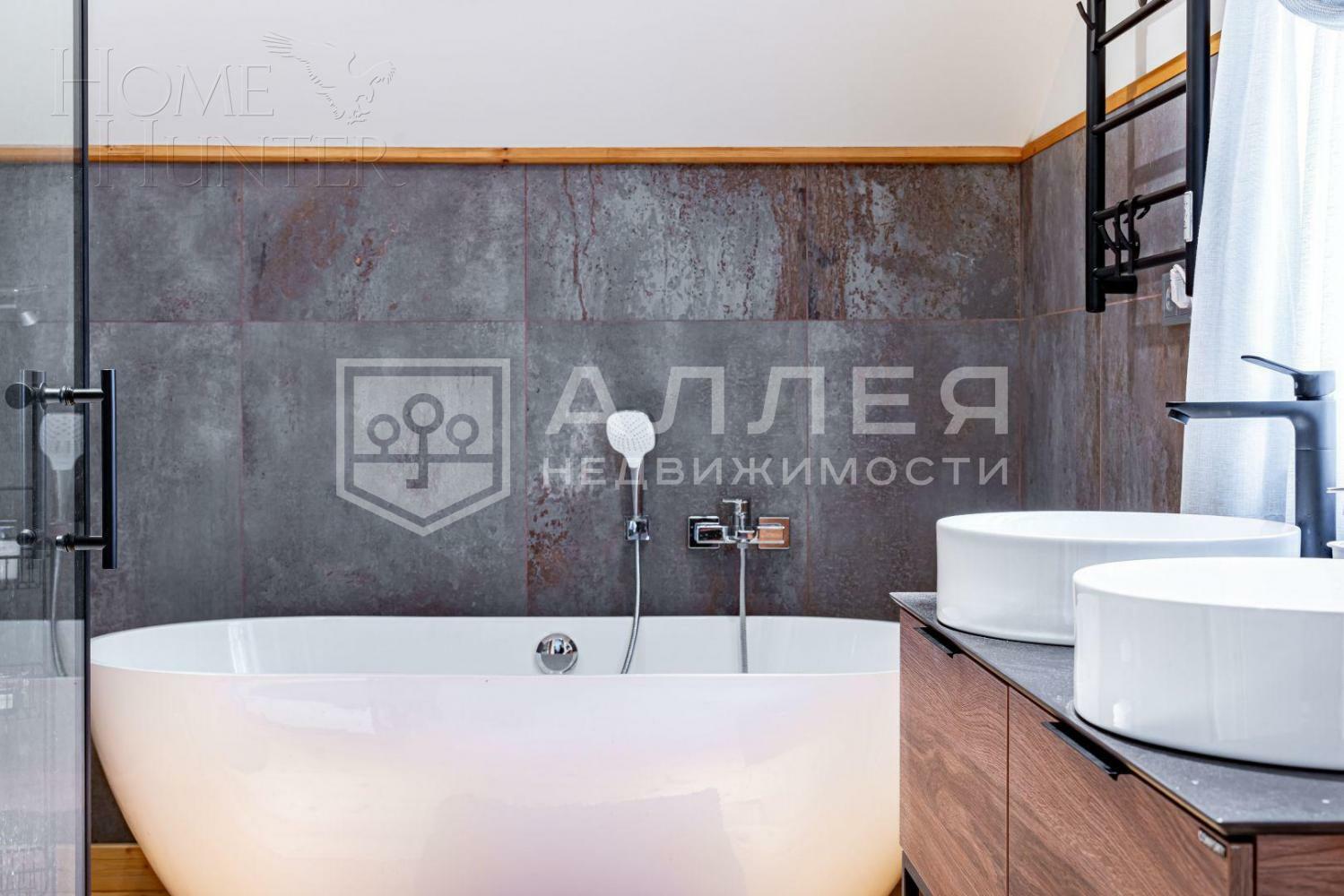 2-этажный коттедж 220 м² с отделкой