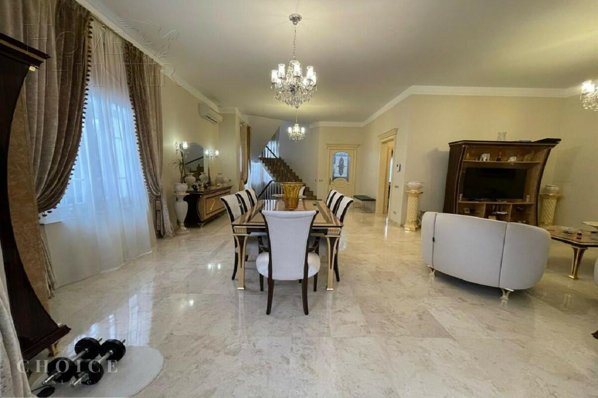 2-этажный таунхаус 350 м² с отделкой