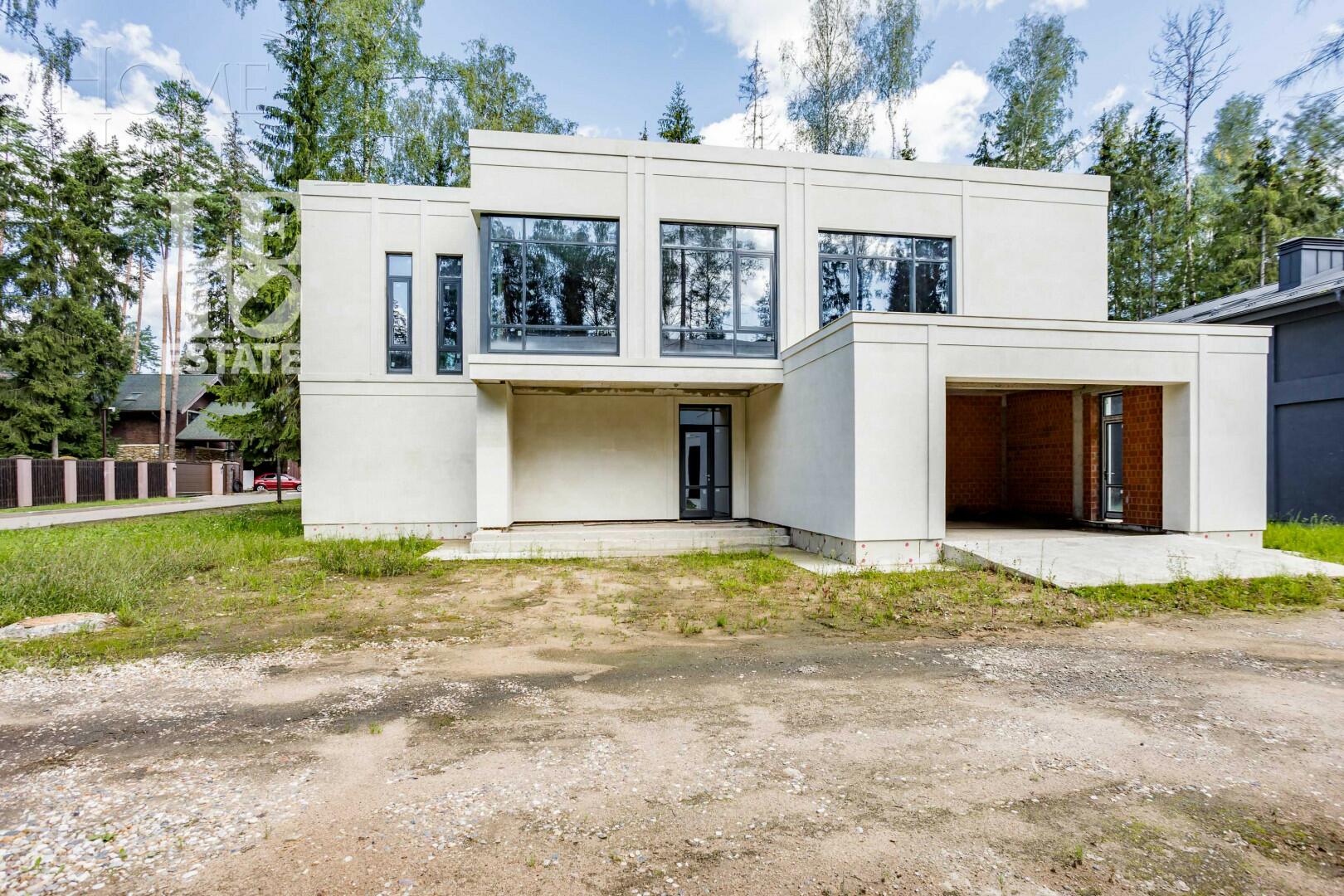 2-этажный коттедж 526 м² без отделки