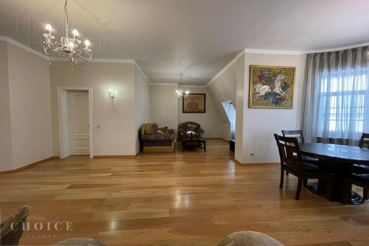 2-этажный таунхаус 350 м² с отделкой