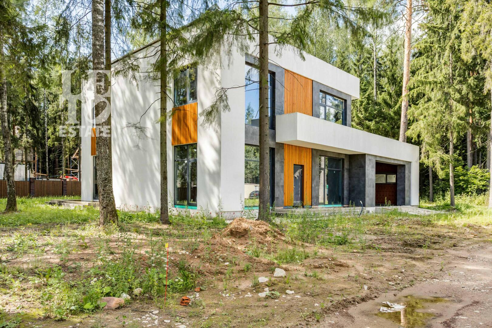 2-этажный коттедж 526 м² без отделки