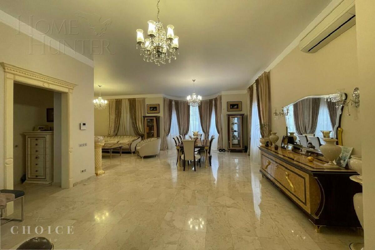 2-этажный таунхаус 350 м² с отделкой