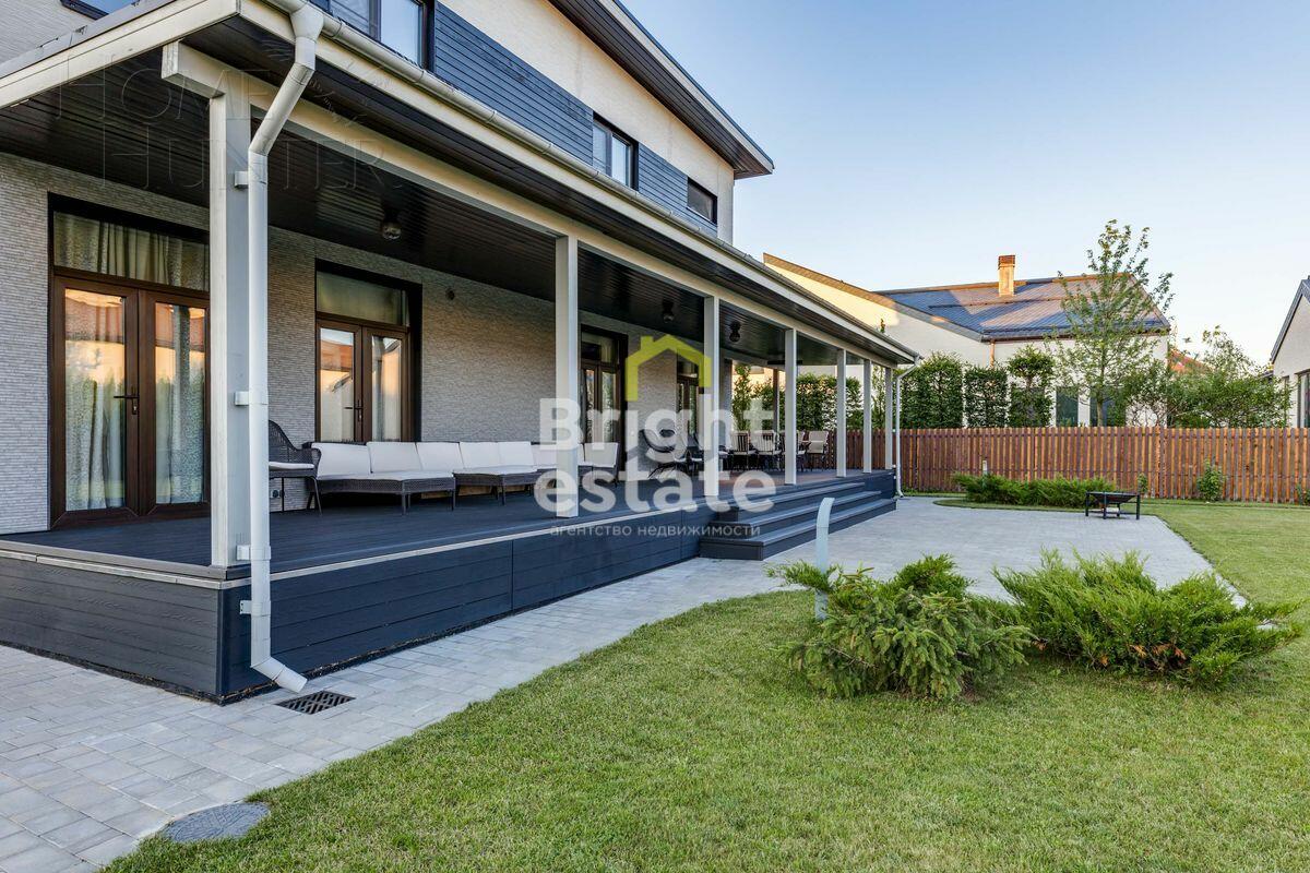 2-этажный коттедж 495 м² с отделкой