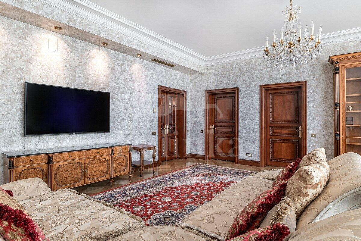 2-КОМН. КВАРТИРА С ОТДЕЛКОЙ 125.4 М² НА 8 ЭТАЖЕ