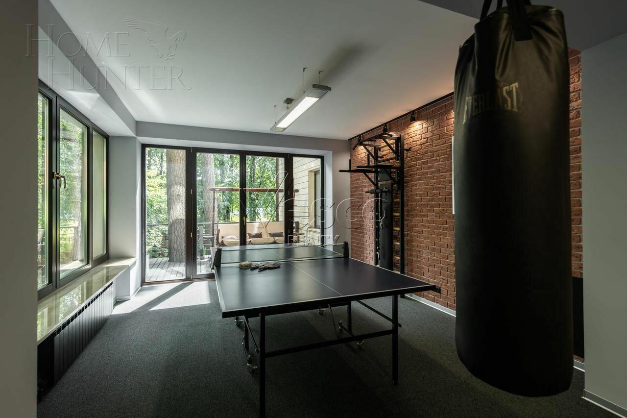 2-этажный коттедж 825 м² с отделкой