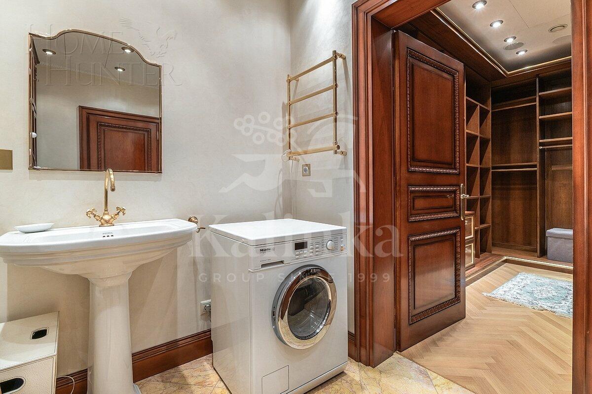 2-КОМН. КВАРТИРА С ОТДЕЛКОЙ 125.4 М² НА 8 ЭТАЖЕ