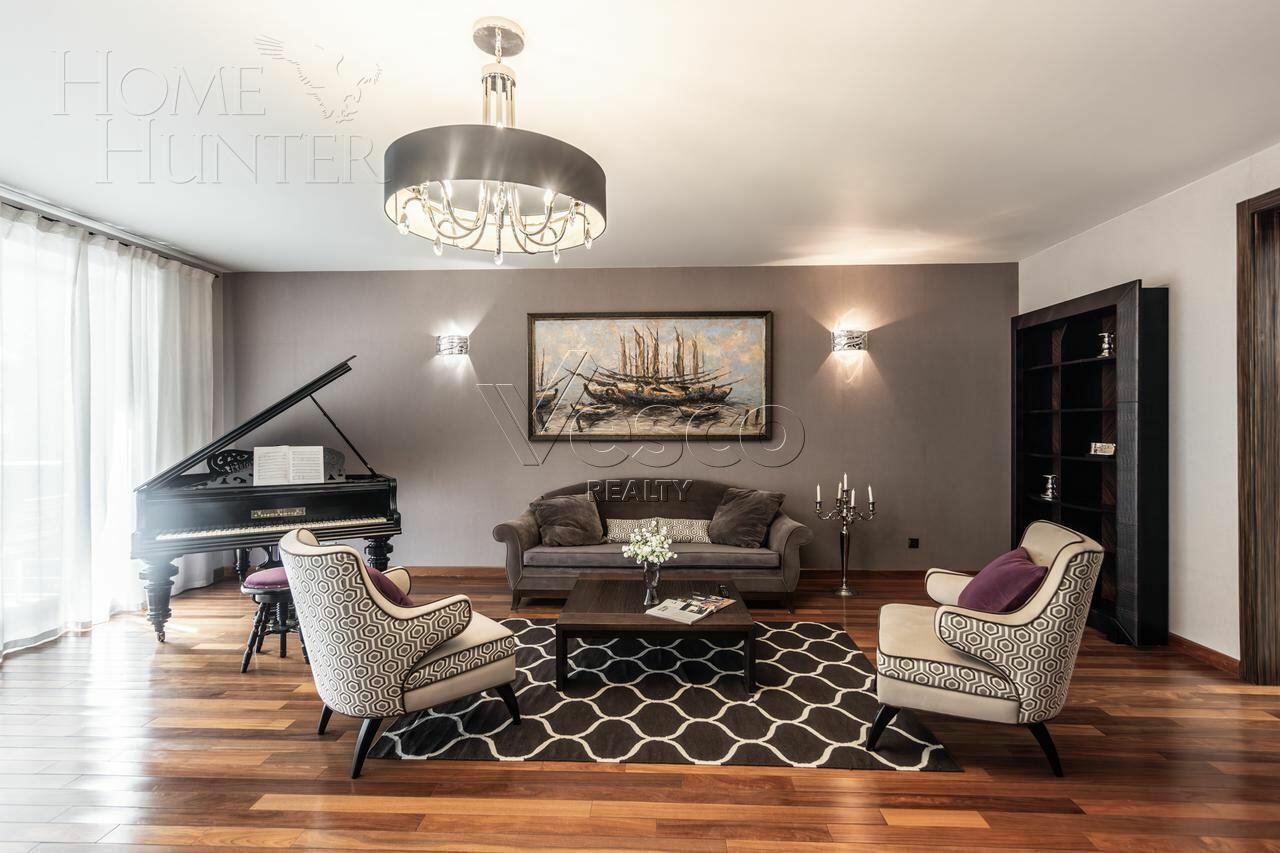 2-этажный коттедж 825 м² с отделкой