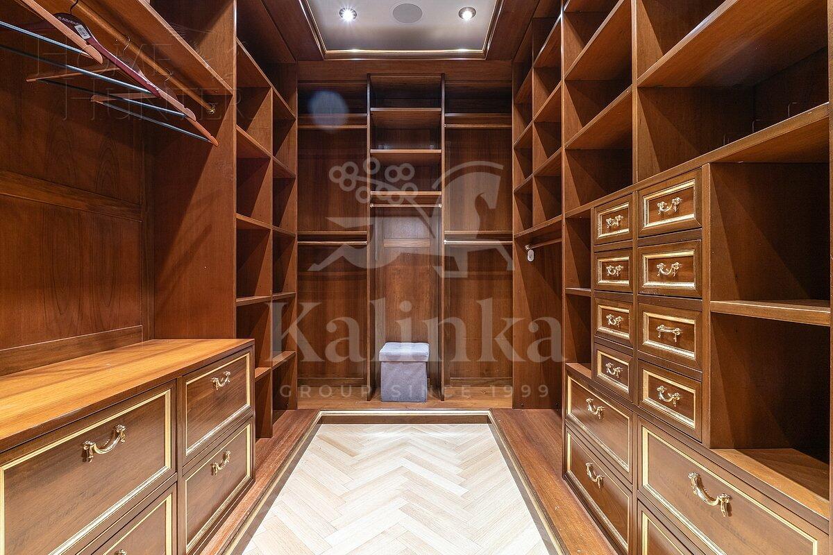 2-КОМН. КВАРТИРА С ОТДЕЛКОЙ 125.4 М² НА 8 ЭТАЖЕ