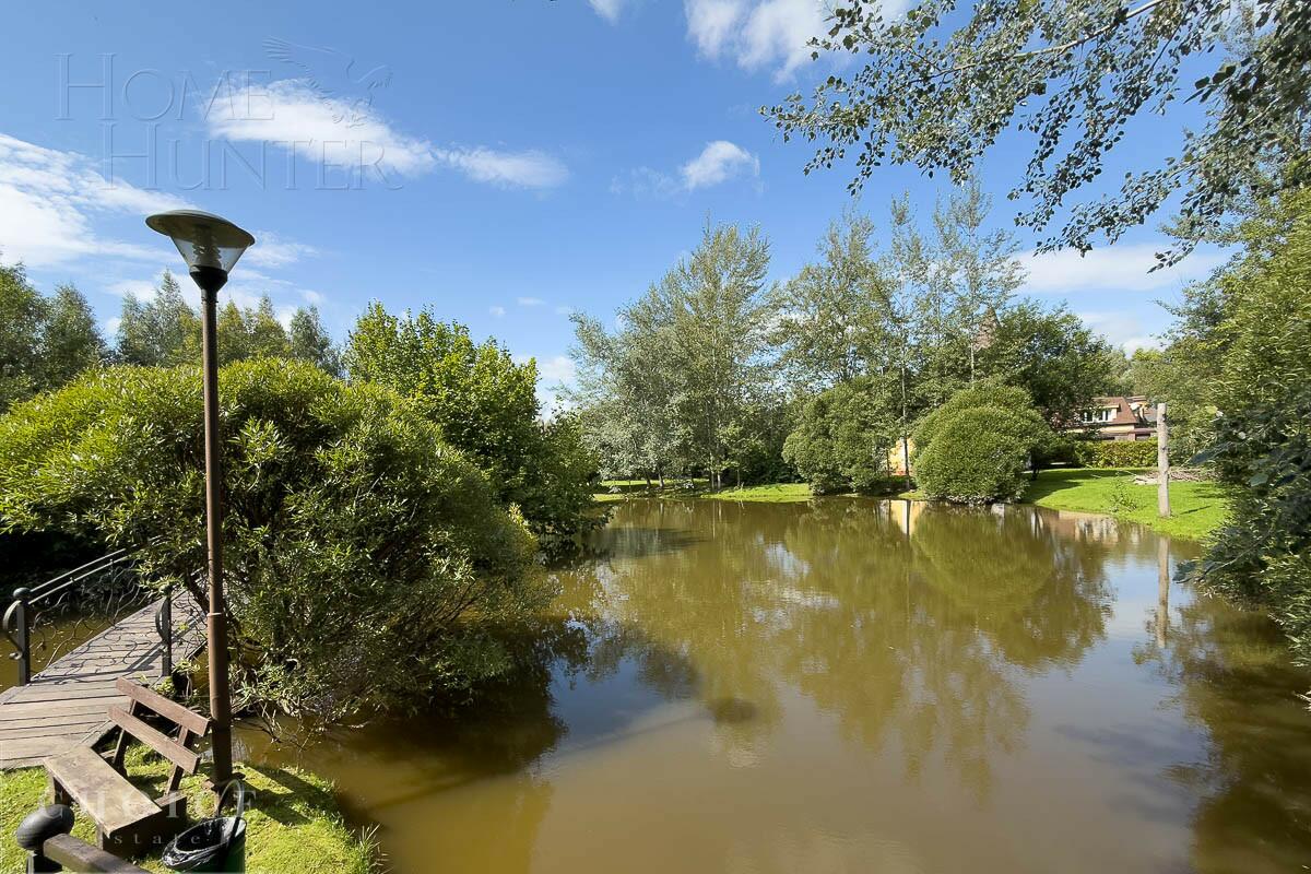 Участок 62.2 сот. в охраняемом поселке