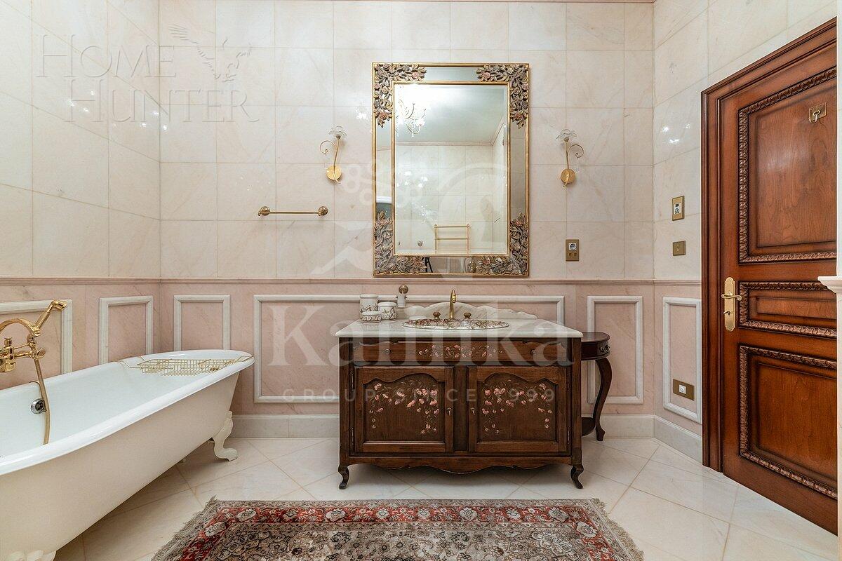 2-КОМН. КВАРТИРА С ОТДЕЛКОЙ 125.4 М² НА 8 ЭТАЖЕ