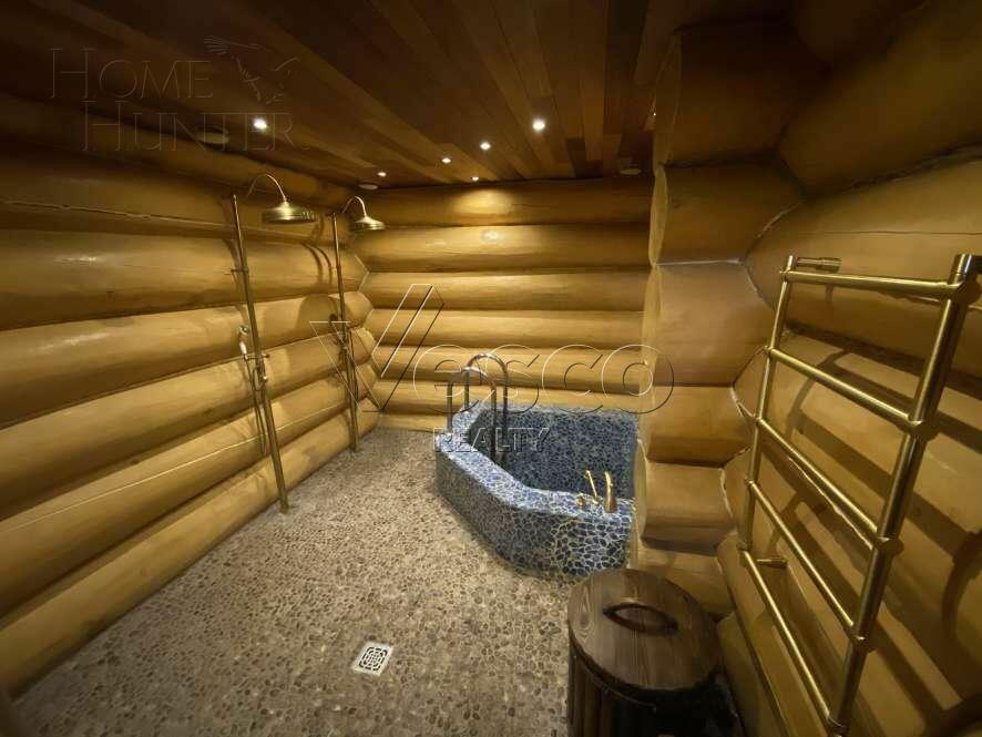 3-этажный коттедж 2 000 м² с отделкой