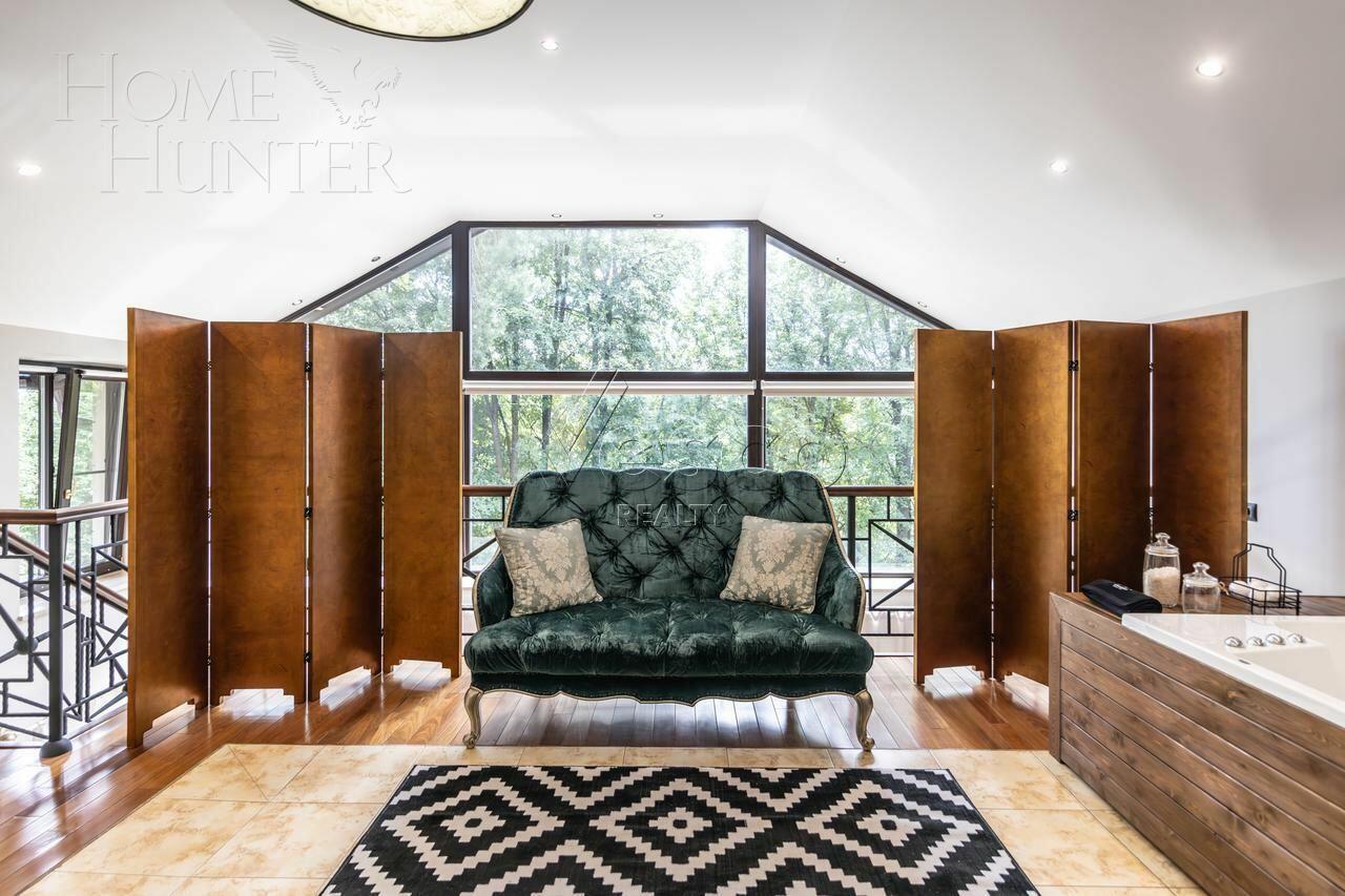 2-этажный коттедж 825 м² с отделкой