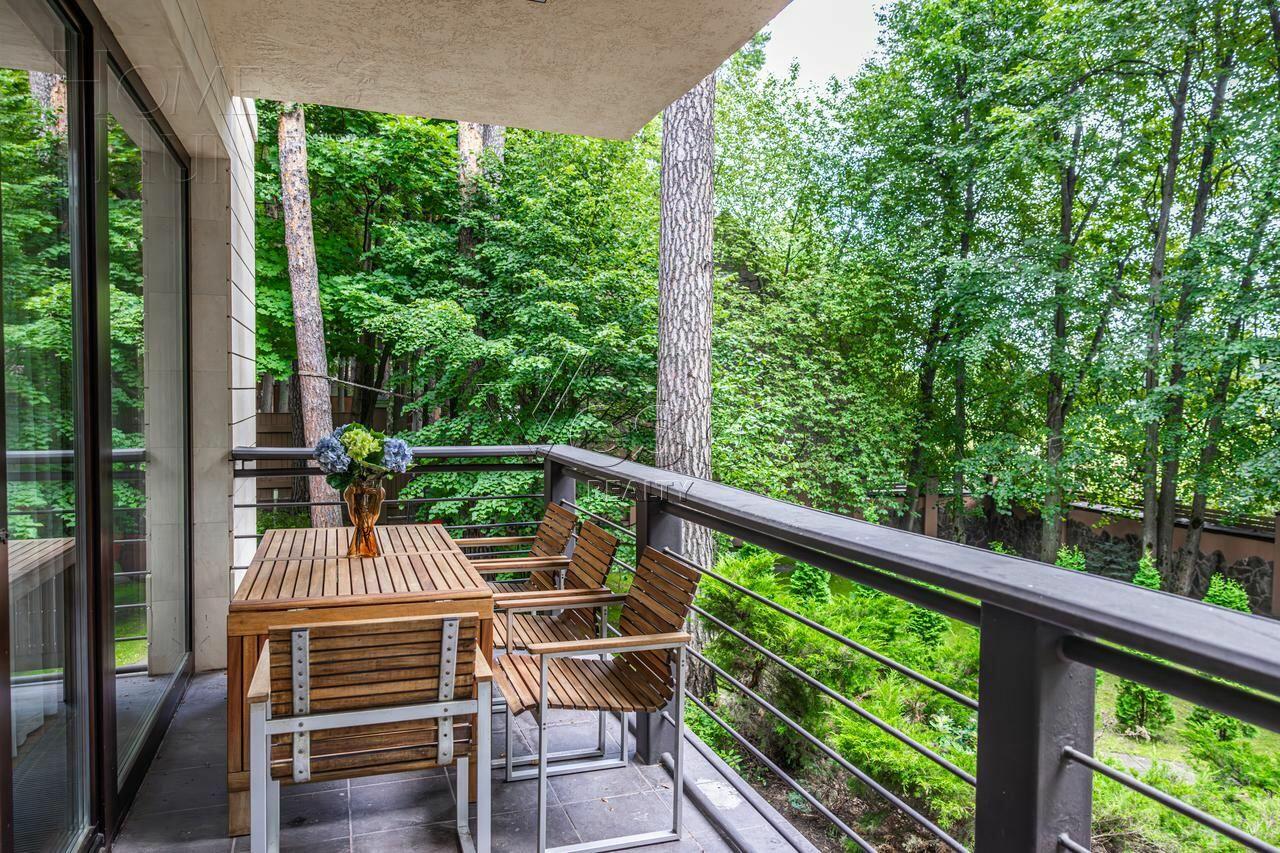 2-этажный коттедж 825 м² с отделкой