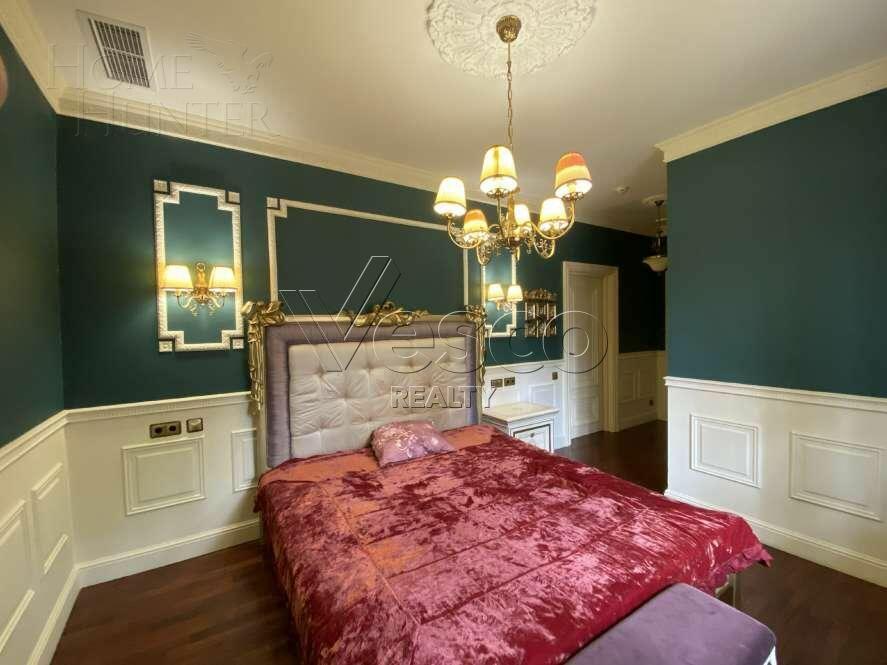 3-этажный коттедж 2 000 м² с отделкой