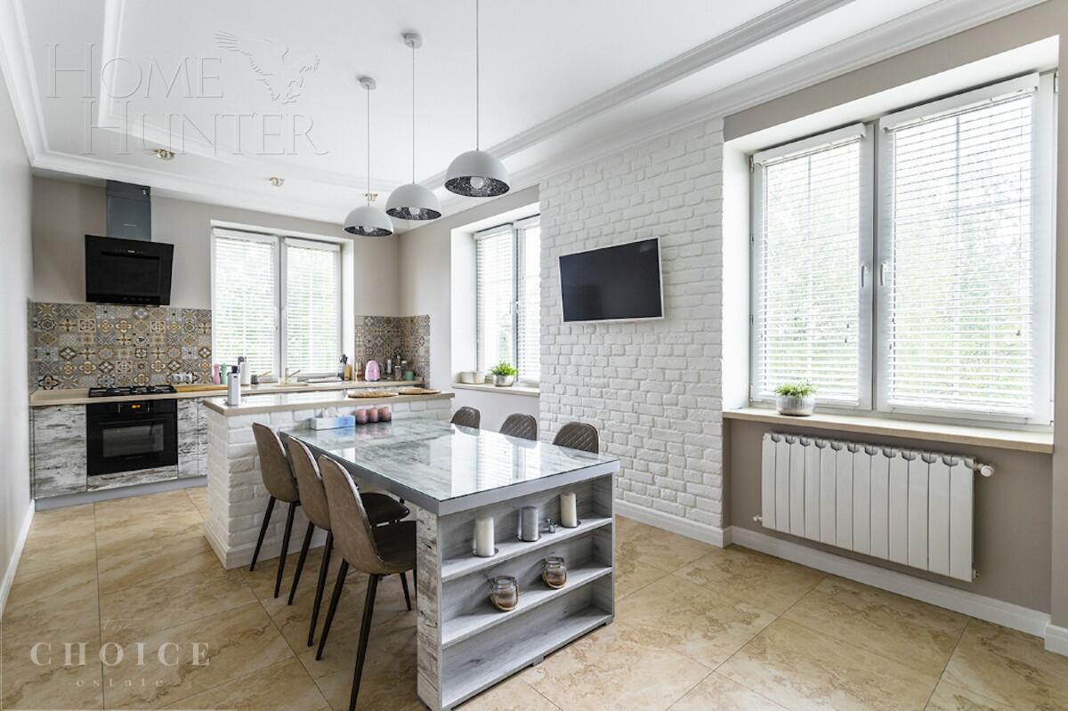 2-этажный коттедж 402 м² с отделкой