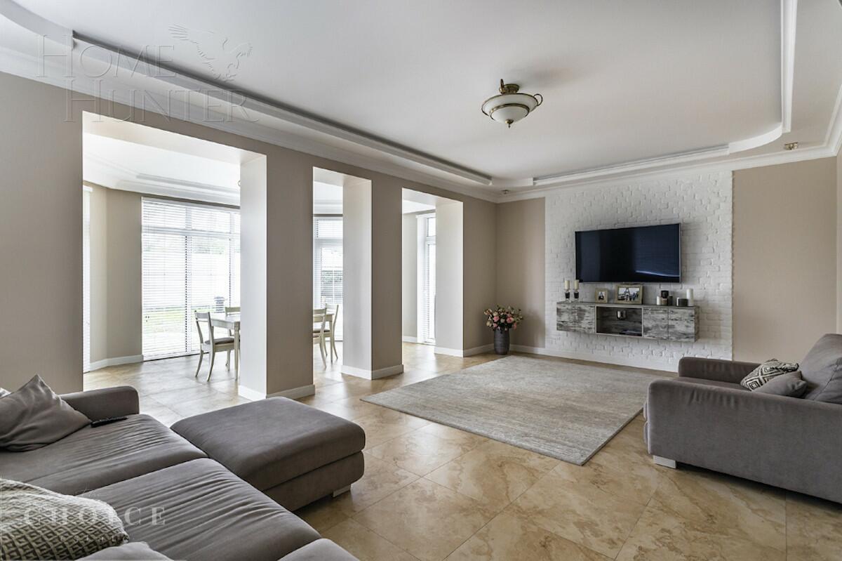 2-этажный коттедж 402 м² с отделкой