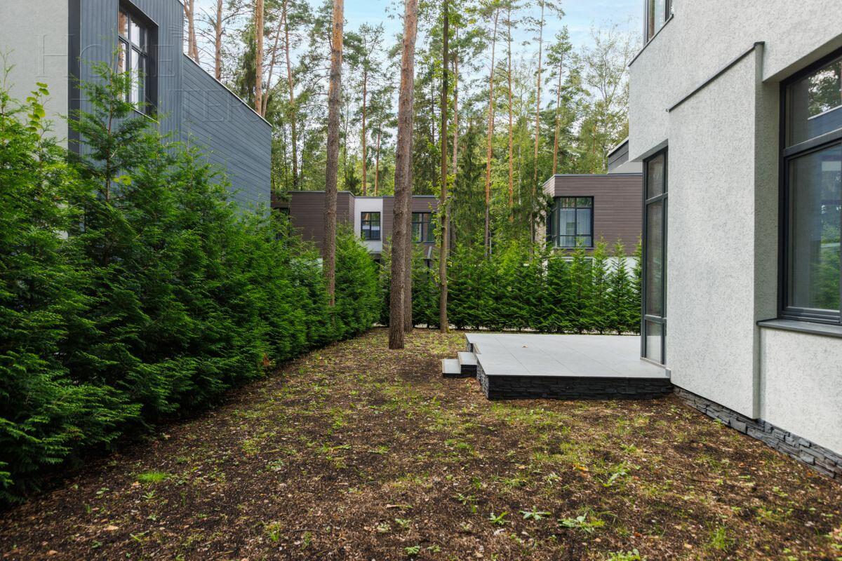 2-этажный коттедж 300.3 м² с отделкой