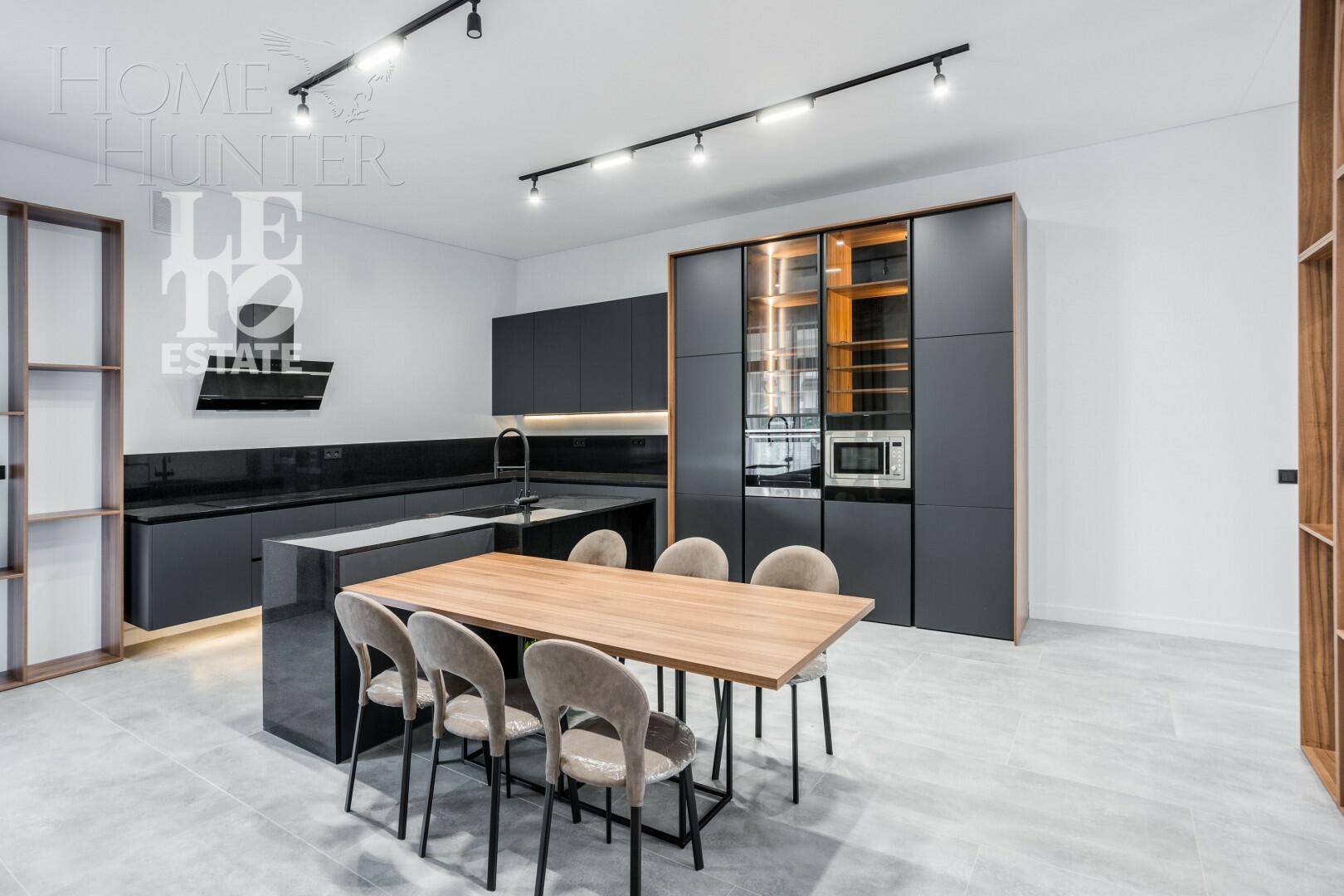 2-этажный коттедж 1 327 м² с отделкой