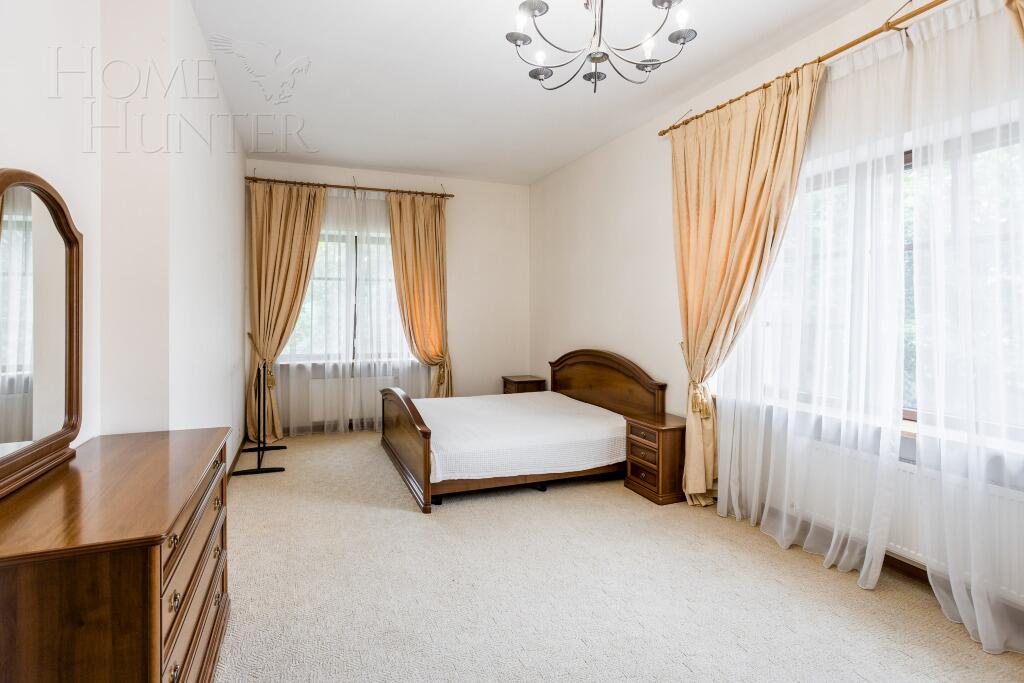2-этажный коттедж 720 м² с отделкой