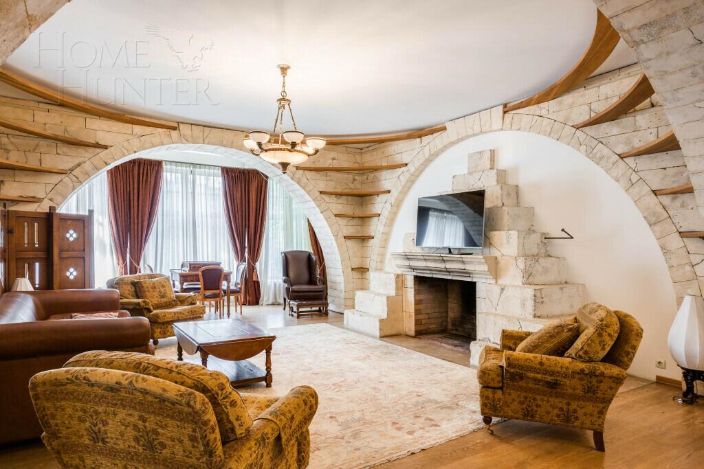 2-этажный коттедж 720 м² с отделкой