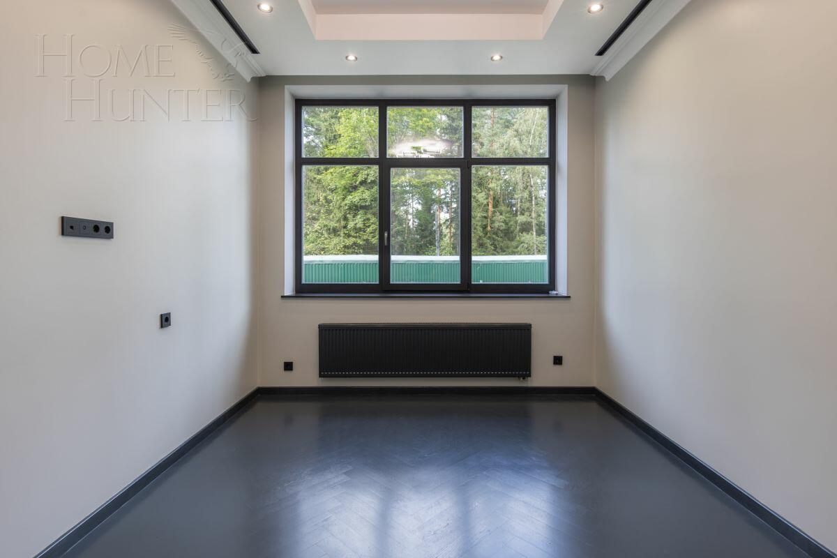 2-этажный коттедж 300.3 м² с отделкой