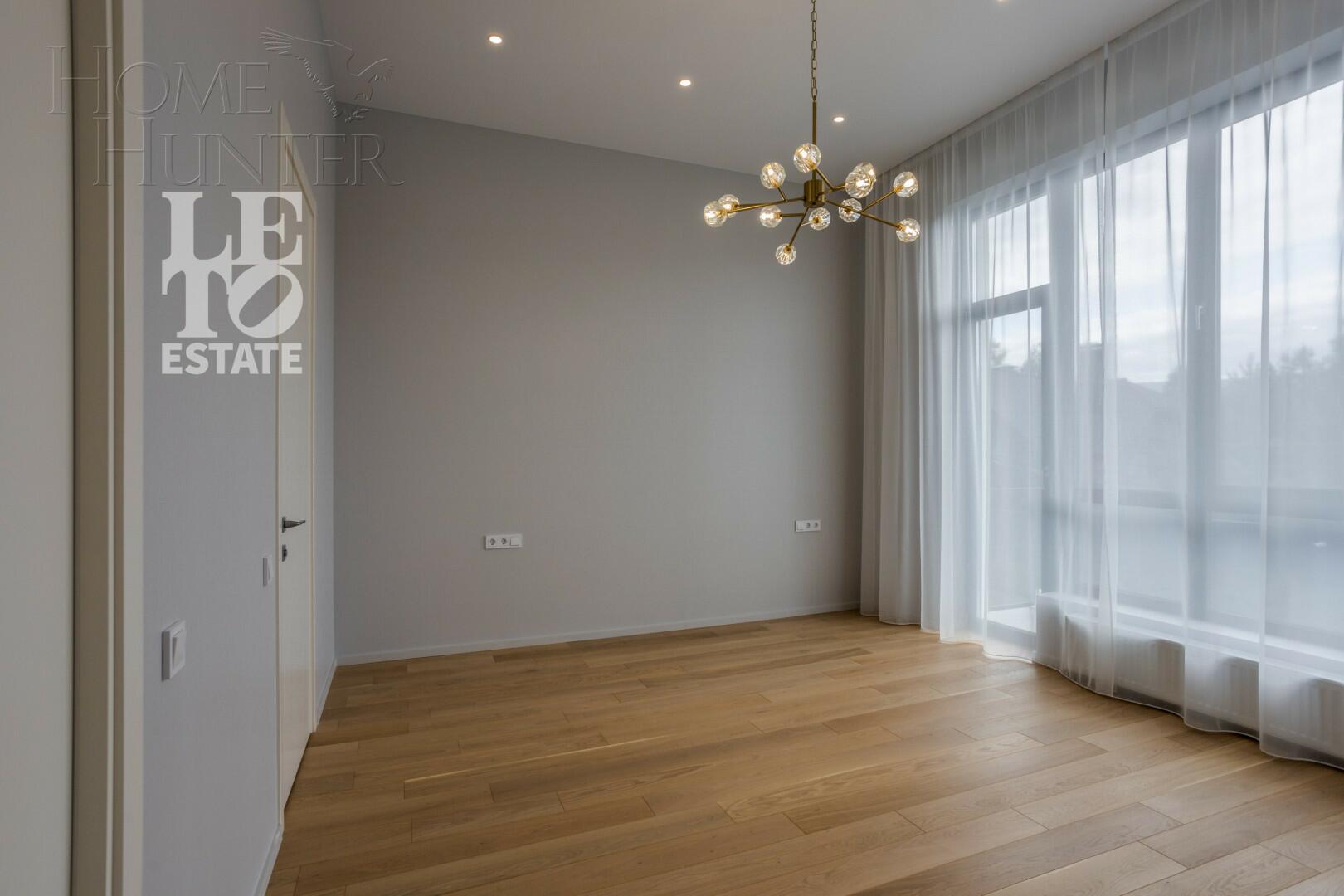 2-этажный коттедж 243 м² с отделкой