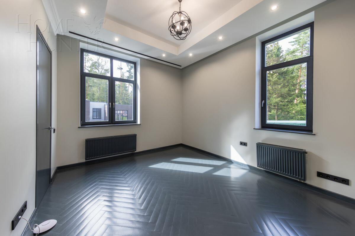 2-этажный коттедж 300.3 м² с отделкой