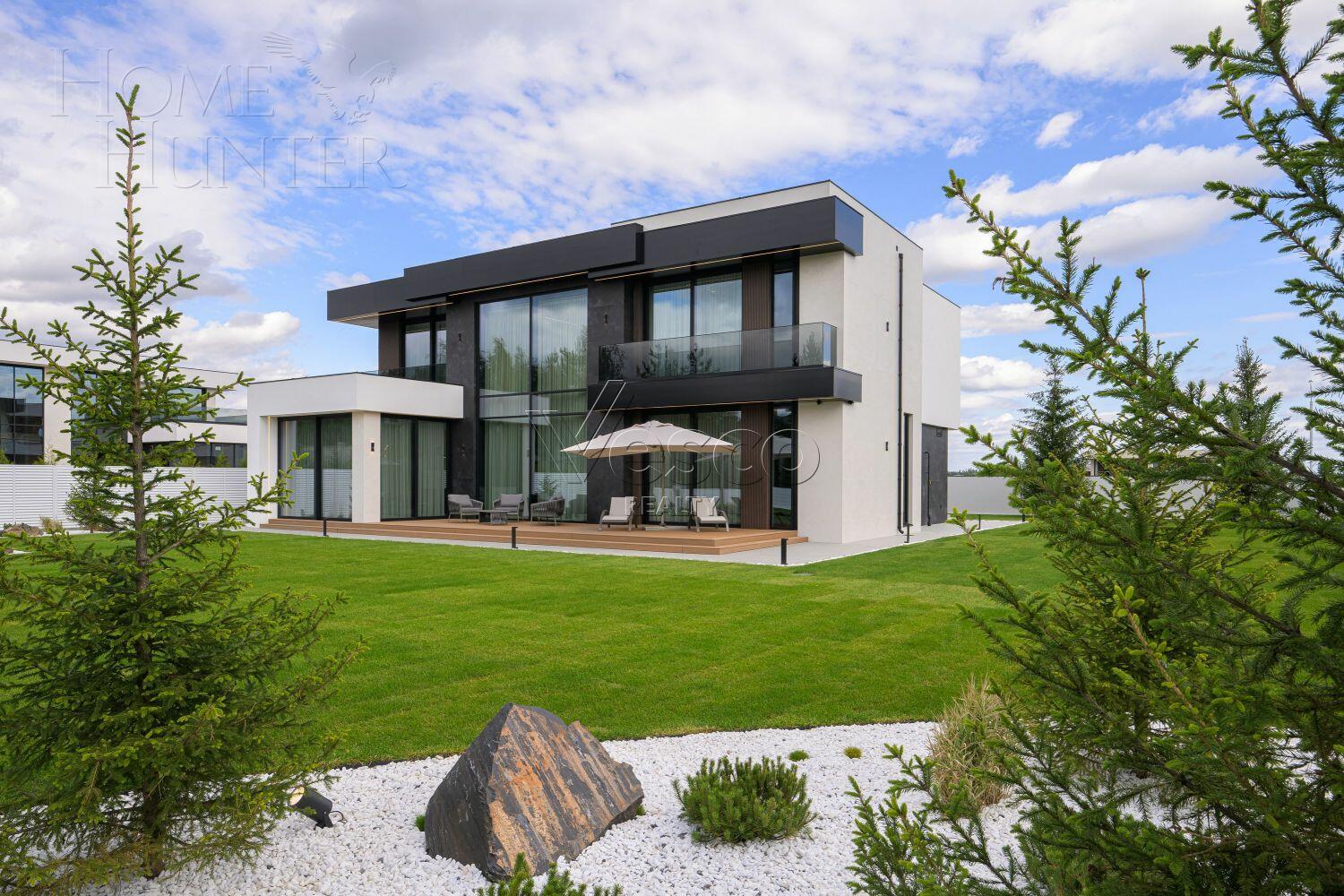 2-этажный коттедж 435 м² с отделкой