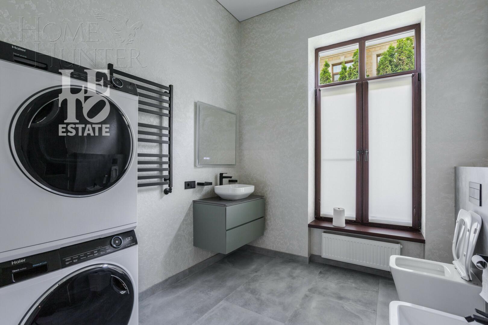 2-этажный коттедж 1 327 м² с отделкой