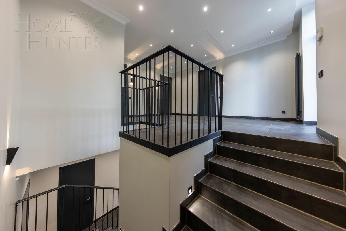 2-этажный коттедж 300.3 м² с отделкой