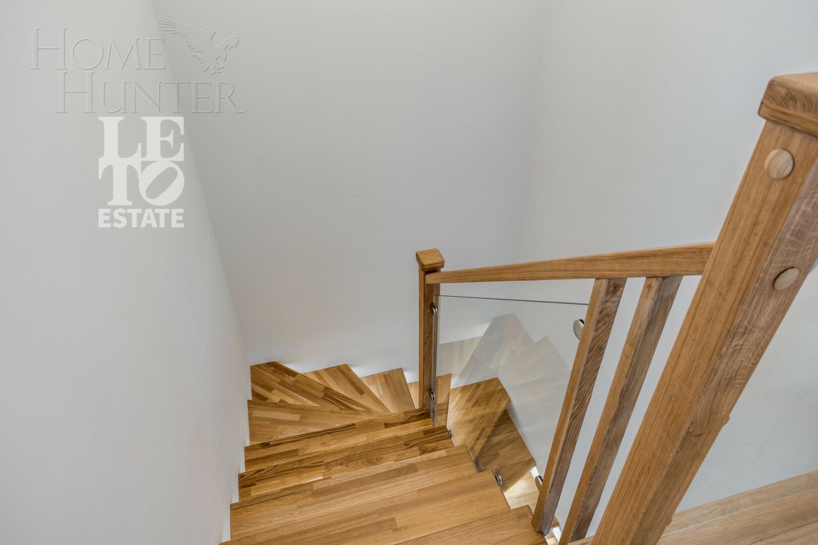 2-этажный коттедж 243 м² с отделкой