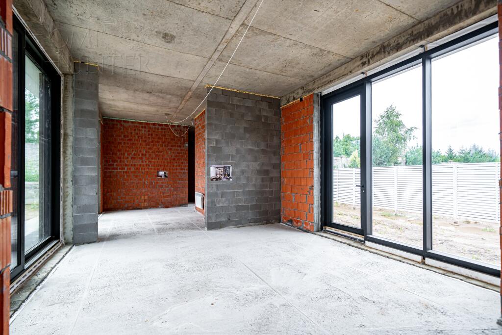 2-этажный коттедж 550 м² без отделки