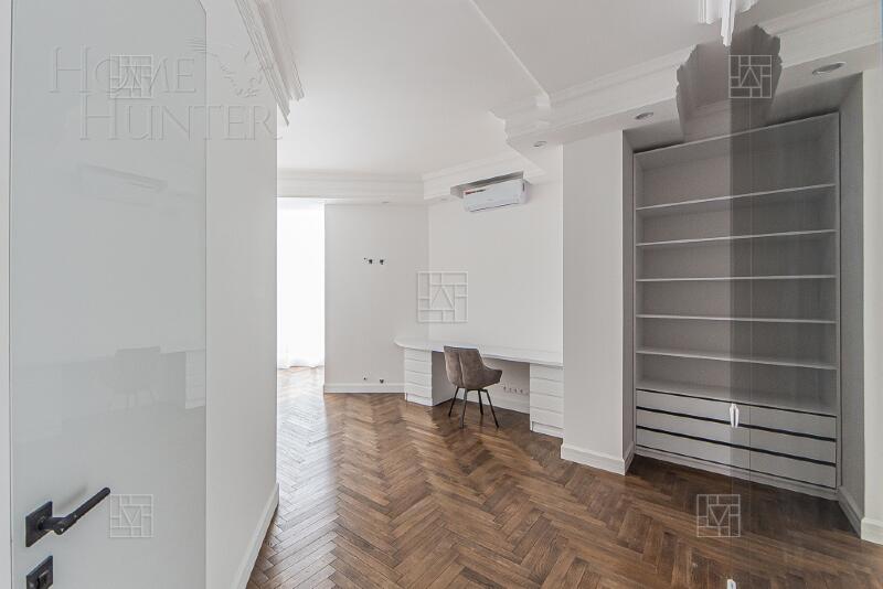 5-КОМН. КВАРТИРА С ОТДЕЛКОЙ 160.7 М² НА 33 ЭТАЖЕ