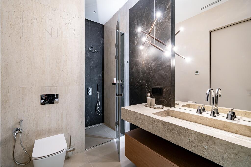2-этажный коттедж 435 м² с отделкой