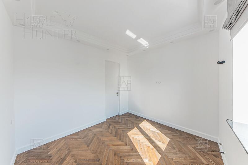 5-КОМН. КВАРТИРА С ОТДЕЛКОЙ 139 М² НА 32 ЭТАЖЕ