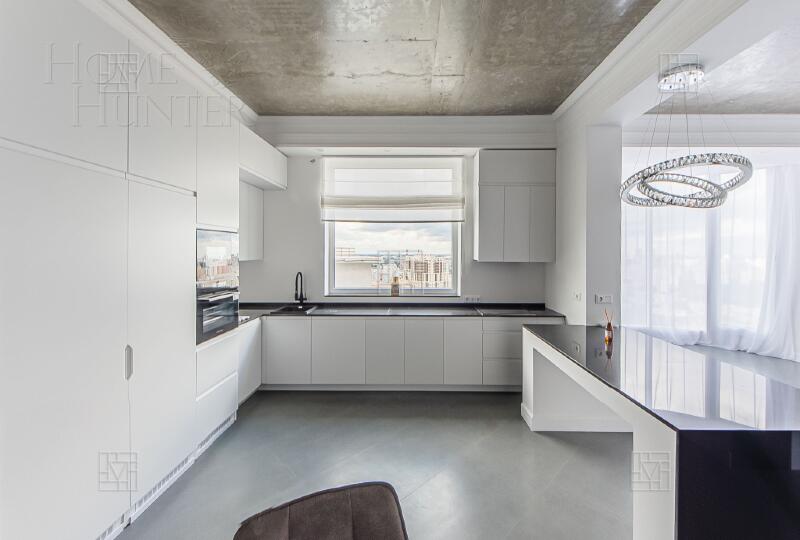 5-КОМН. КВАРТИРА С ОТДЕЛКОЙ 139 М² НА 32 ЭТАЖЕ