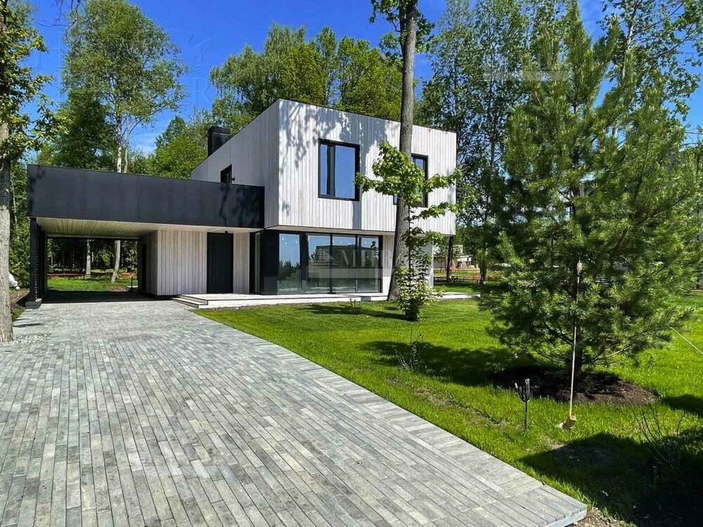 2-этажный коттедж 346 м² с отделкой