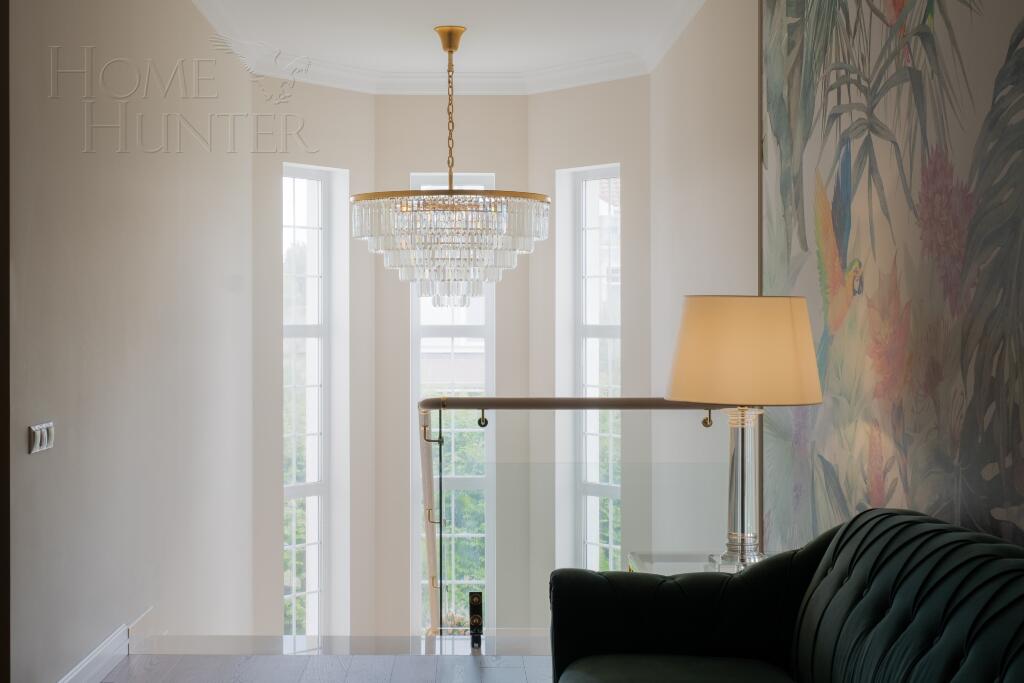 2-этажный коттедж 400 м² с отделкой