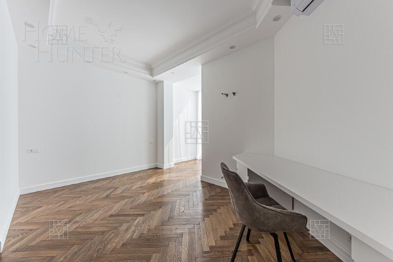 5-КОМН. КВАРТИРА С ОТДЕЛКОЙ 160.7 М² НА 33 ЭТАЖЕ