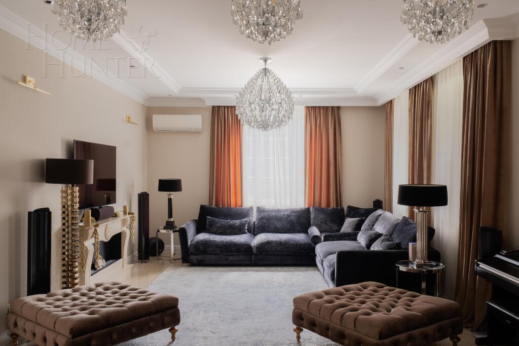 2-этажный коттедж 400 м² с отделкой