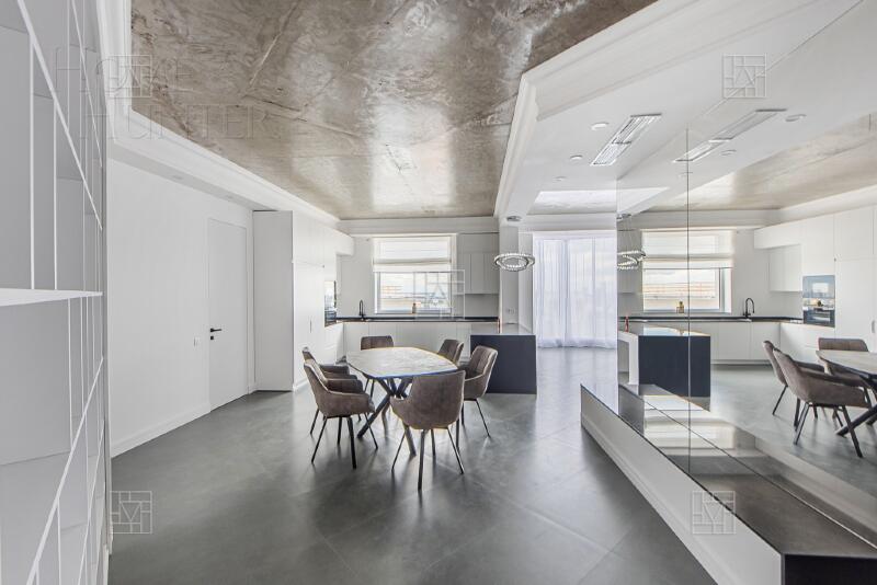 5-КОМН. КВАРТИРА С ОТДЕЛКОЙ 160.7 М² НА 33 ЭТАЖЕ