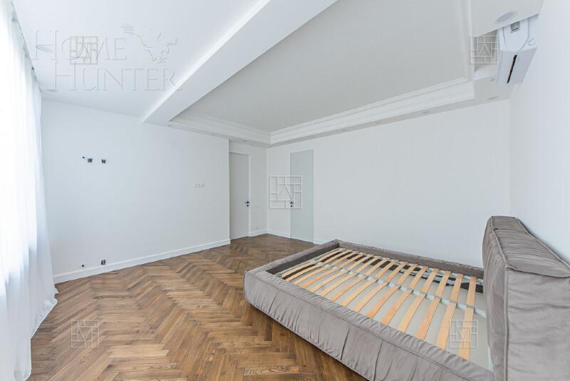 5-КОМН. КВАРТИРА С ОТДЕЛКОЙ 160.7 М² НА 33 ЭТАЖЕ