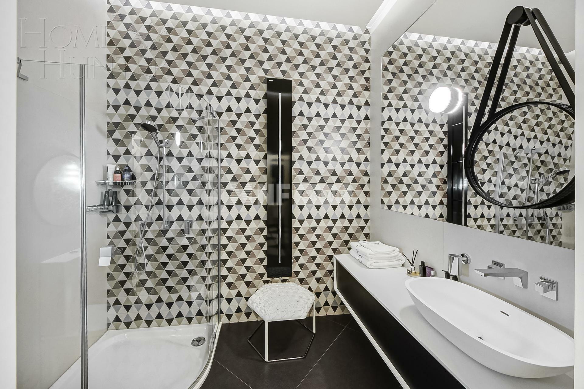 3-КОМН. КВАРТИРА С ОТДЕЛКОЙ 175 М² НА 9 ЭТАЖЕ