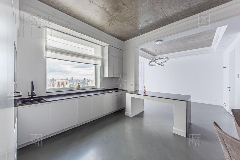 5-КОМН. КВАРТИРА С ОТДЕЛКОЙ 139 М² НА 32 ЭТАЖЕ