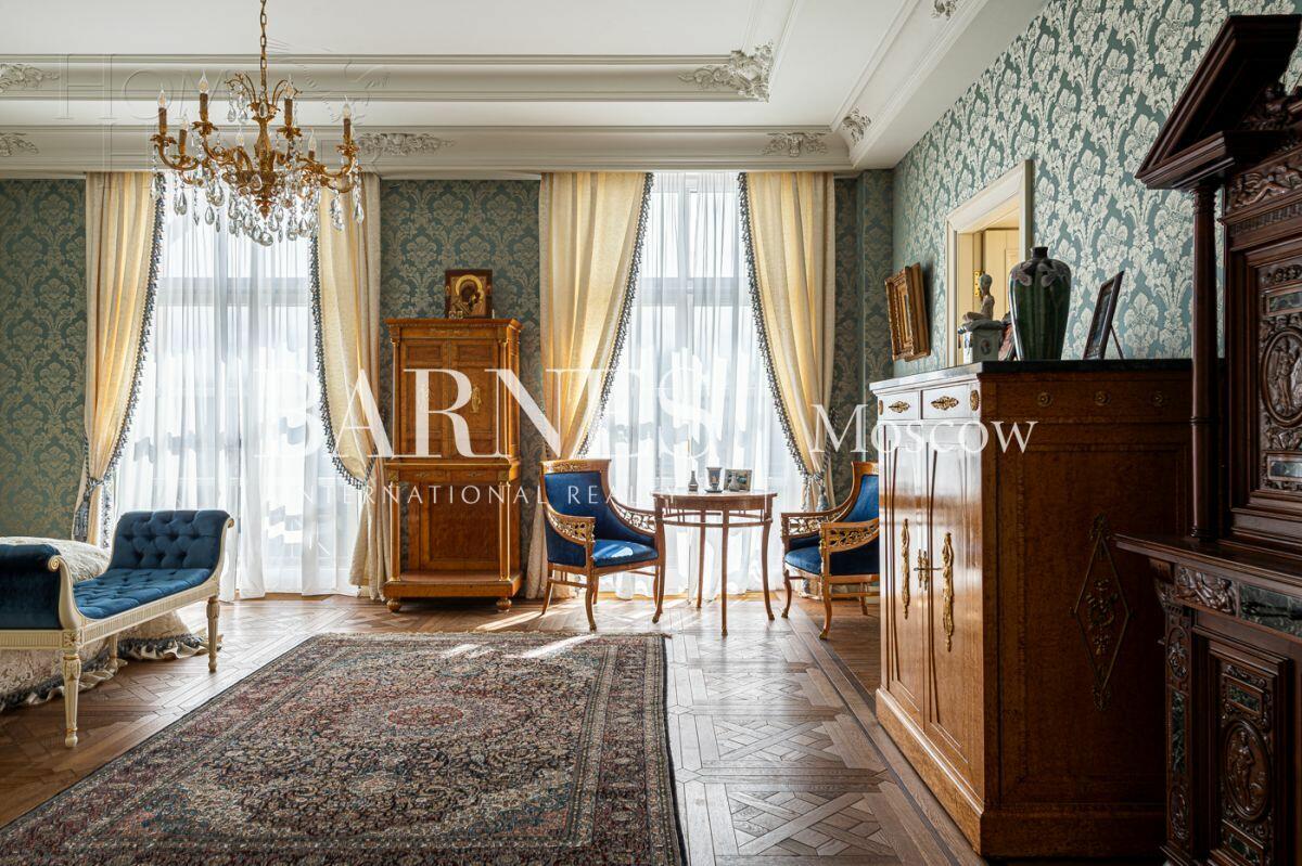 2-УРОВНЕВЫЙ ПЕНТХАУС С ОТДЕЛКОЙ 584 М² НА 5 ЭТАЖЕ