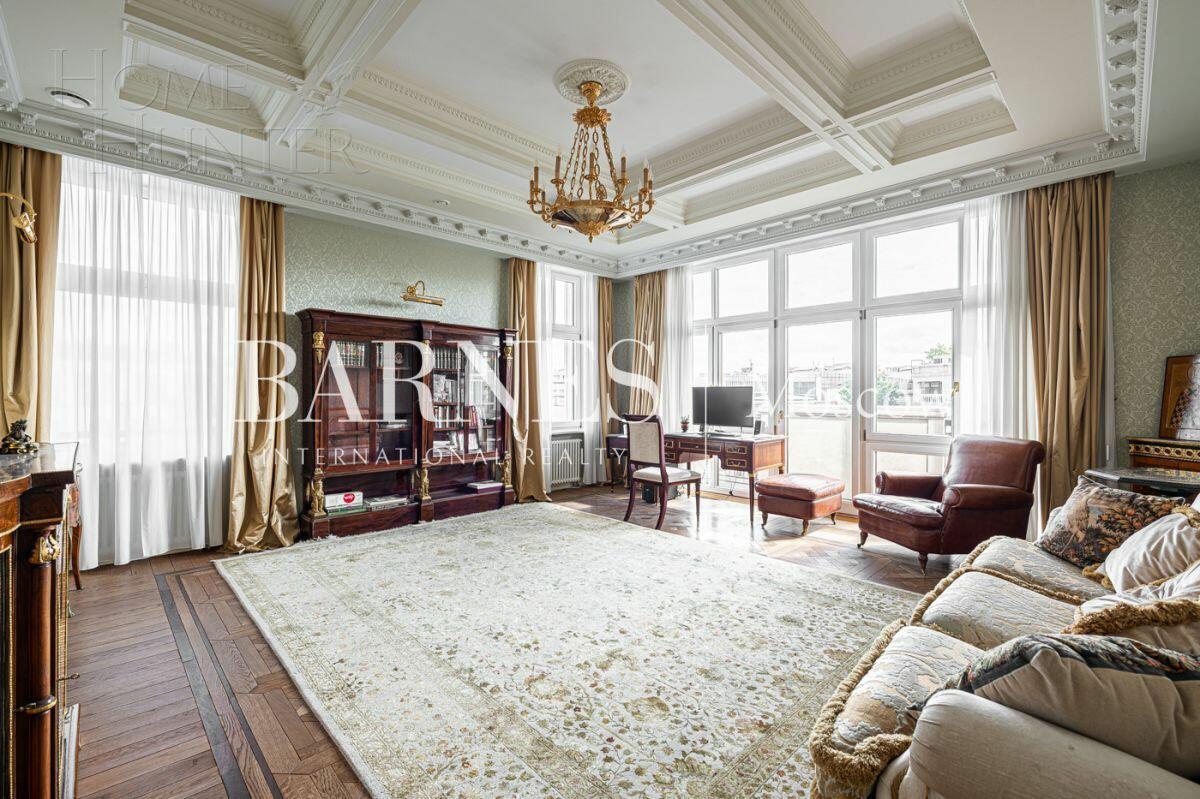 2-УРОВНЕВЫЙ ПЕНТХАУС С ОТДЕЛКОЙ 584 М² НА 5 ЭТАЖЕ